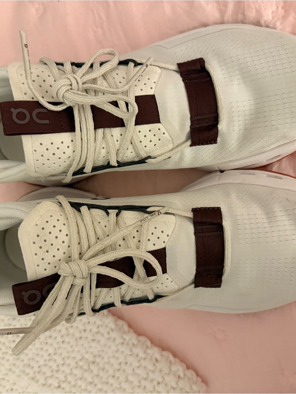 On Running Cloud Trainers in Cream with Brown Detailing